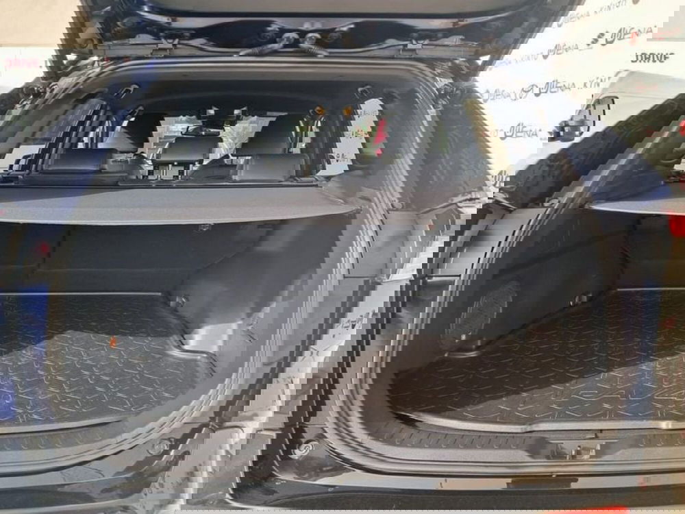 Toyota Rav4 usata a Cagliari (9)