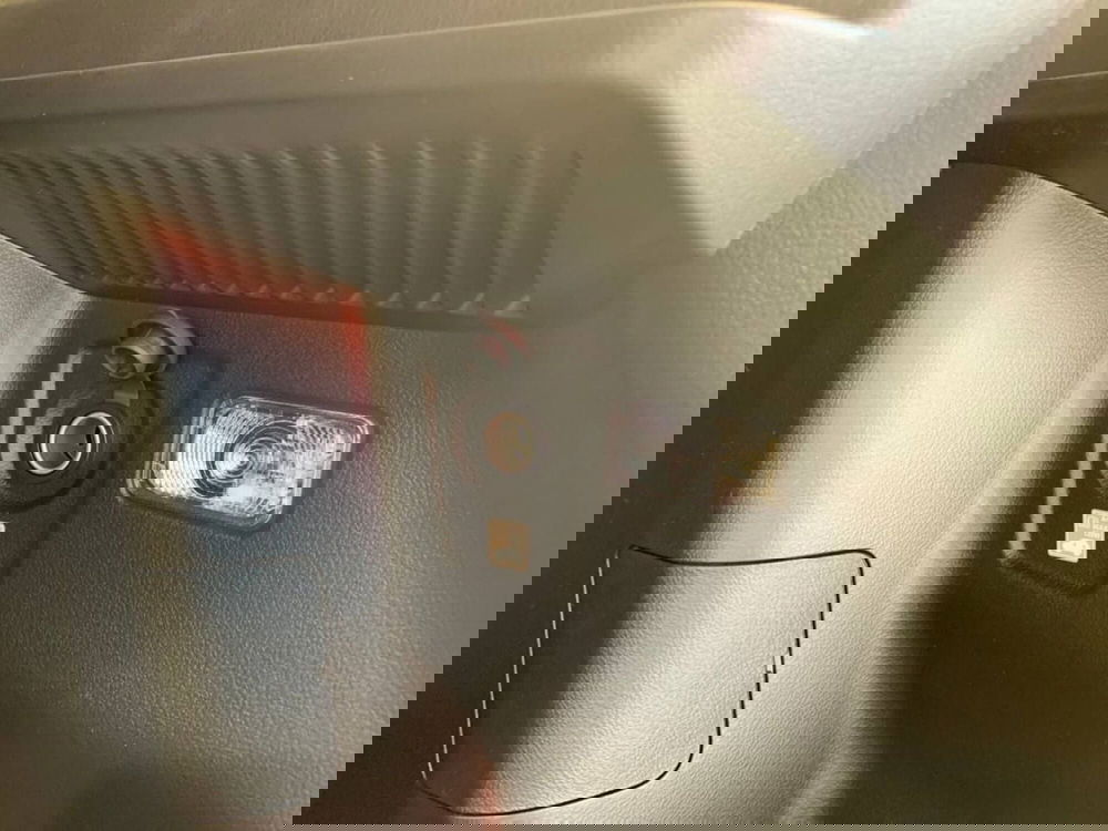 Suzuki S-Cross nuova a Pistoia (7)