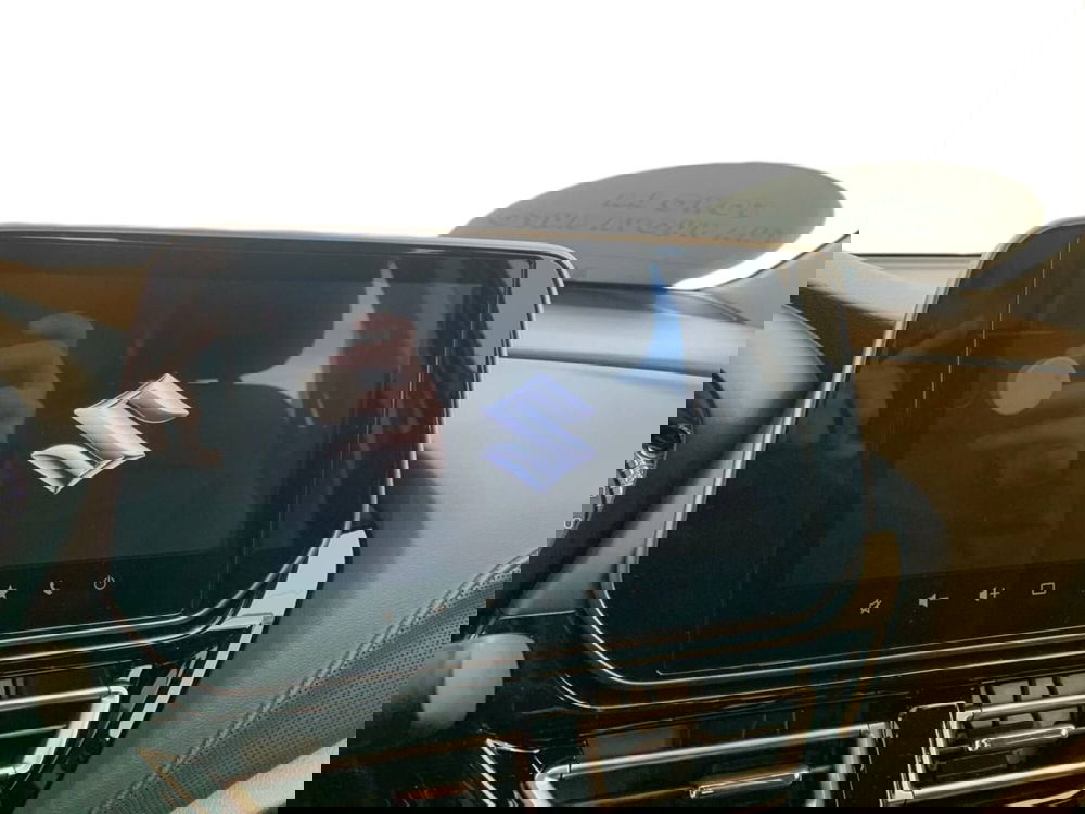 Suzuki S-Cross nuova a Pistoia (13)