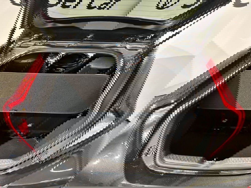 Toyota Aygo X usata a Milano (11)