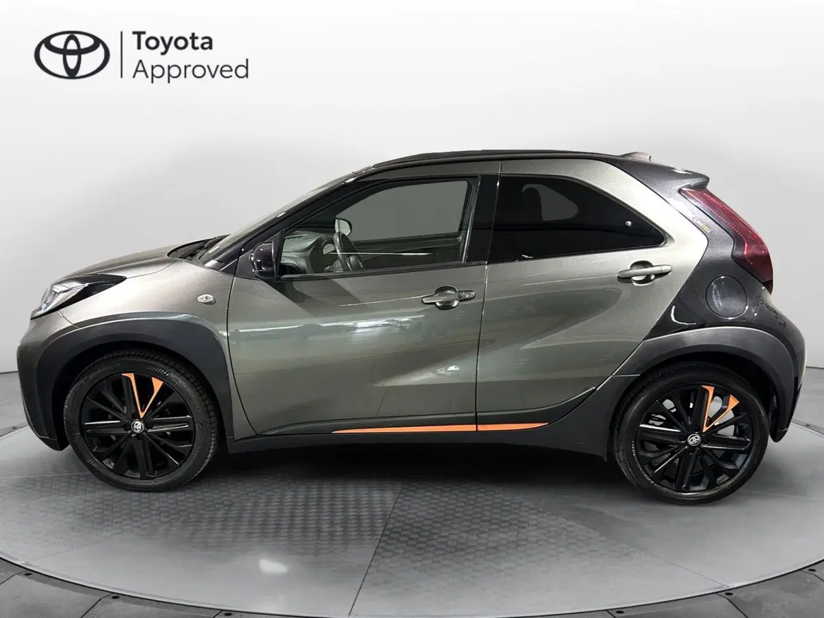 Toyota Aygo X usata a Milano (3)