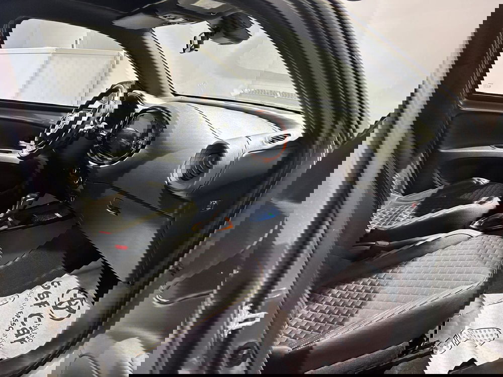 Toyota Aygo X usata a Milano (6)