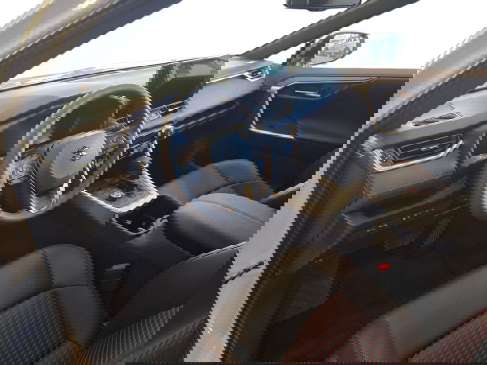 Suzuki Across nuova a Pistoia (10)