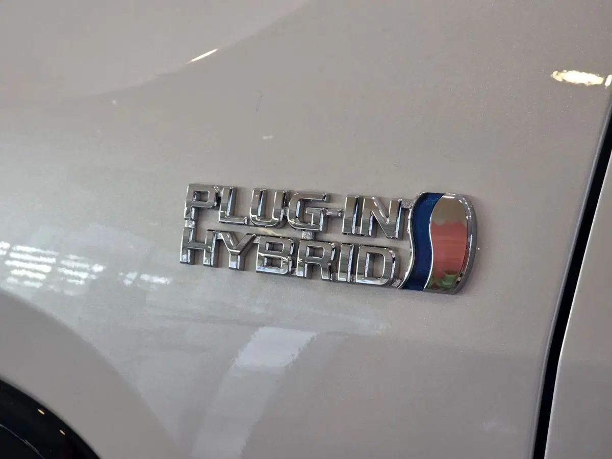 Suzuki Across nuova a Pistoia (16)