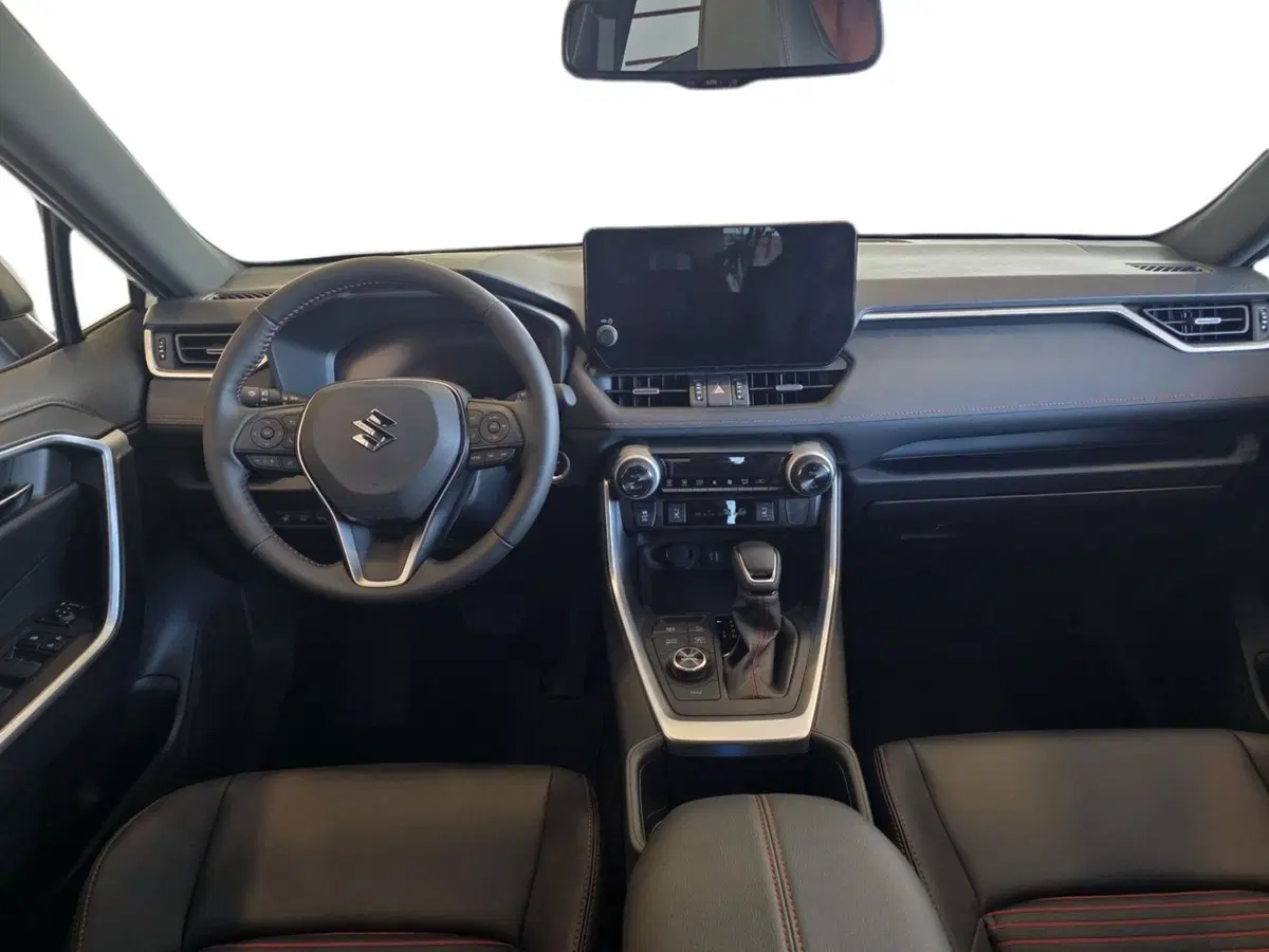 Suzuki Across nuova a Pistoia (8)