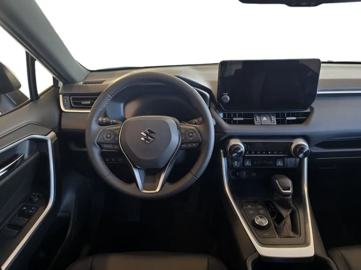 Suzuki Across nuova a Pistoia (9)
