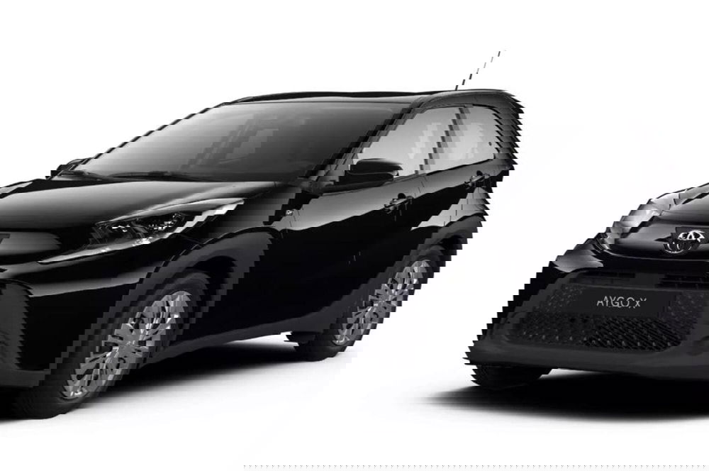 Toyota Aygo X nuova a Milano