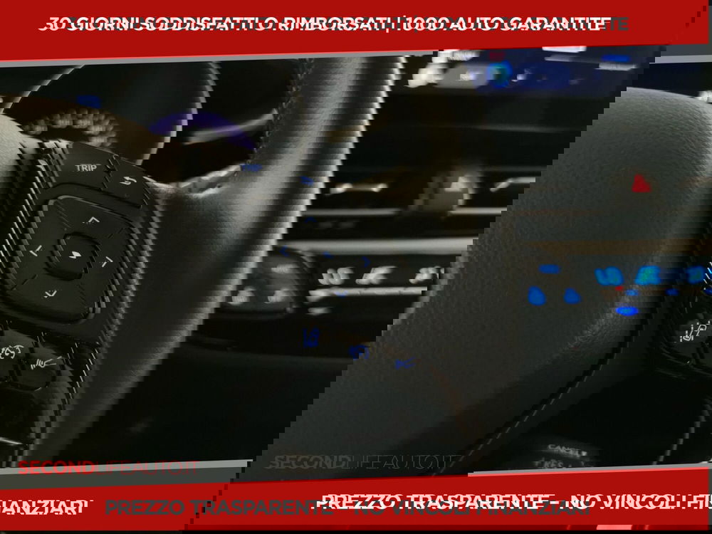 Toyota Toyota C-HR usata a Chieti (11)