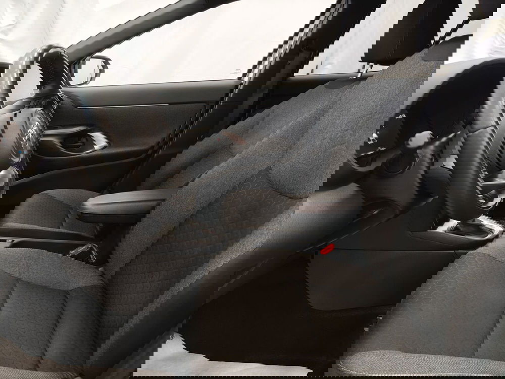 Toyota Yaris Cross usata a Roma (15)