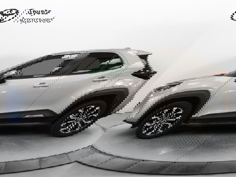 Toyota Yaris Cross usata a Roma (3)