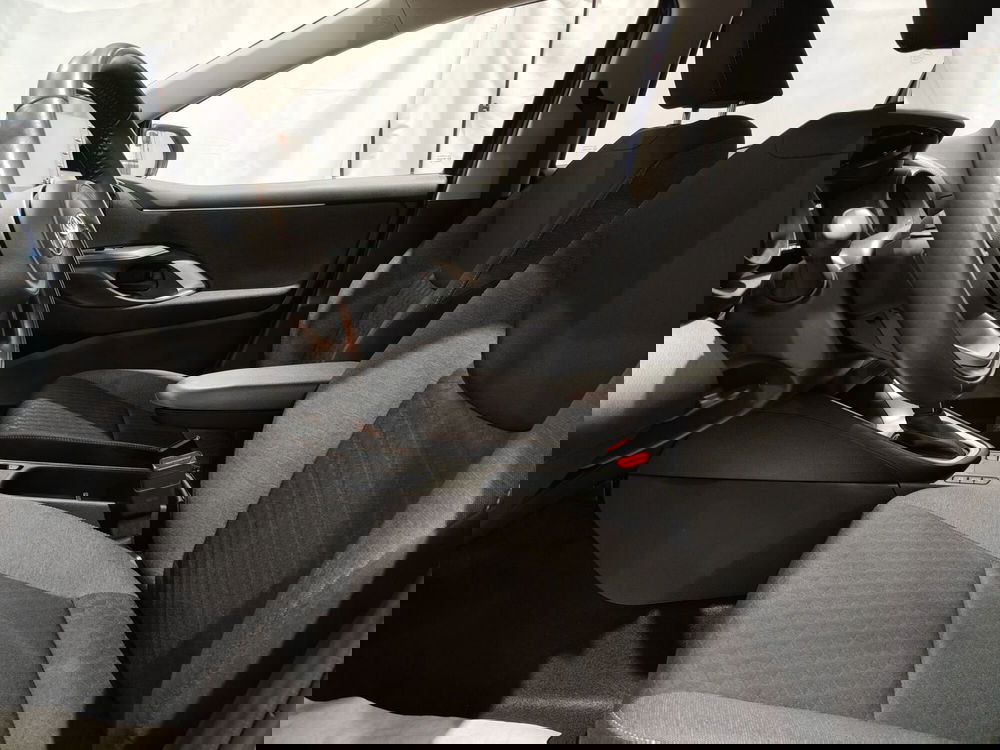 Toyota Yaris usata a Roma (14)