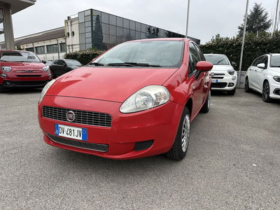 Fiat Grande Punto 1.4 5 porte Active Natural Power del 2009 usata a Castellarano