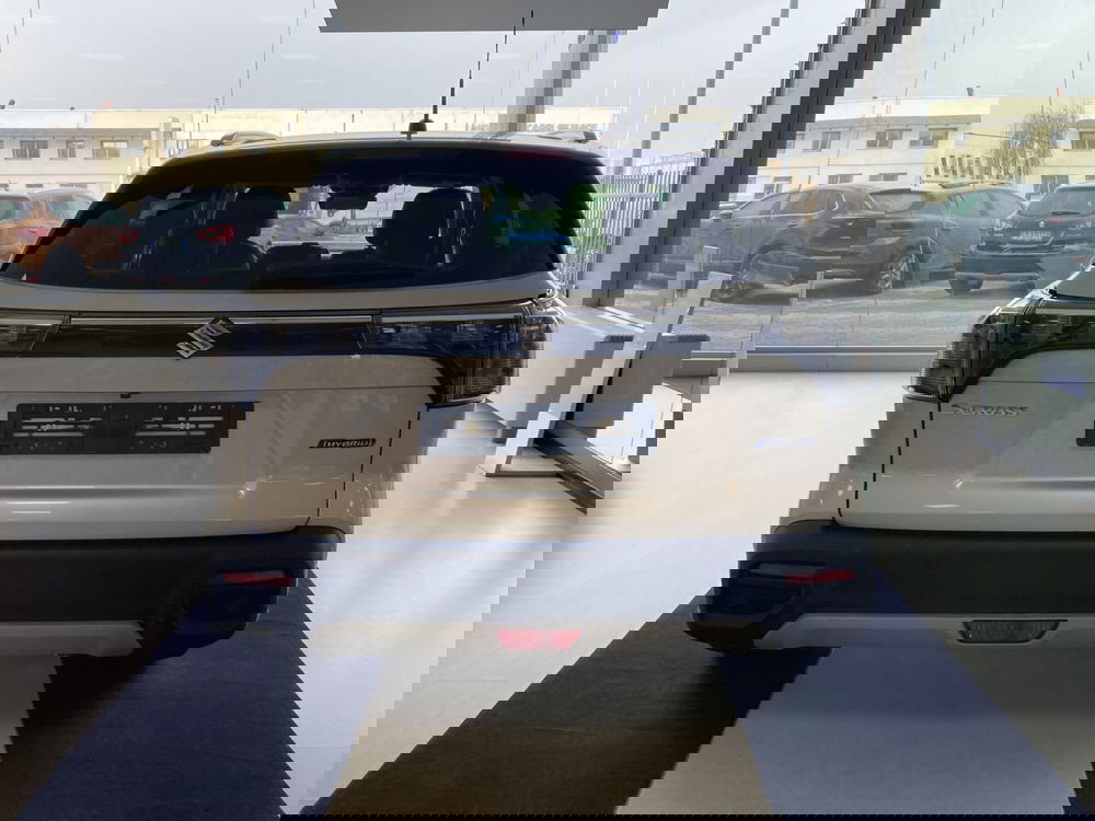 Suzuki S-Cross nuova a Pavia (4)