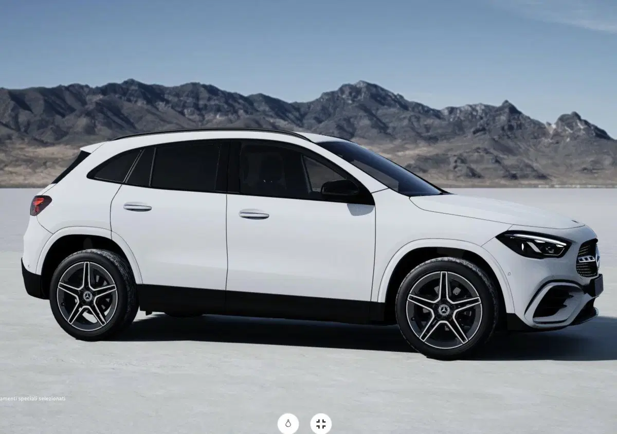 Mercedes-Benz GLA SUV nuova a Bergamo (2)