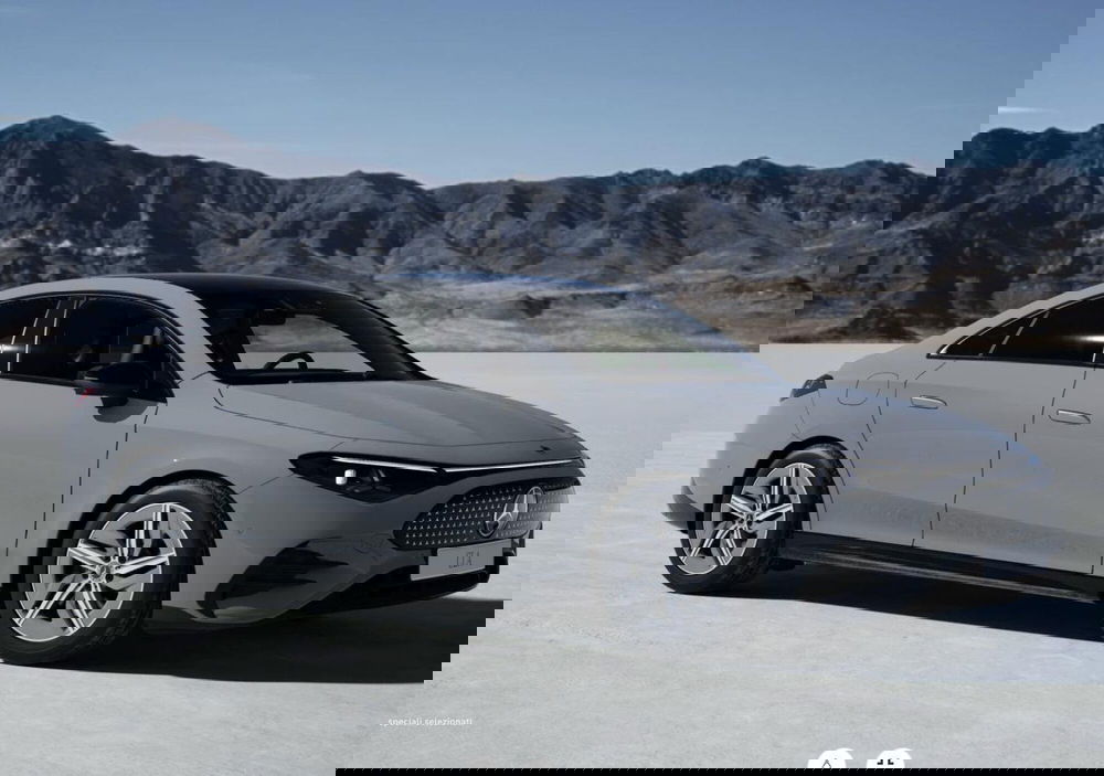 Mercedes-Benz CLA Shooting Brake nuova a Bergamo (3)