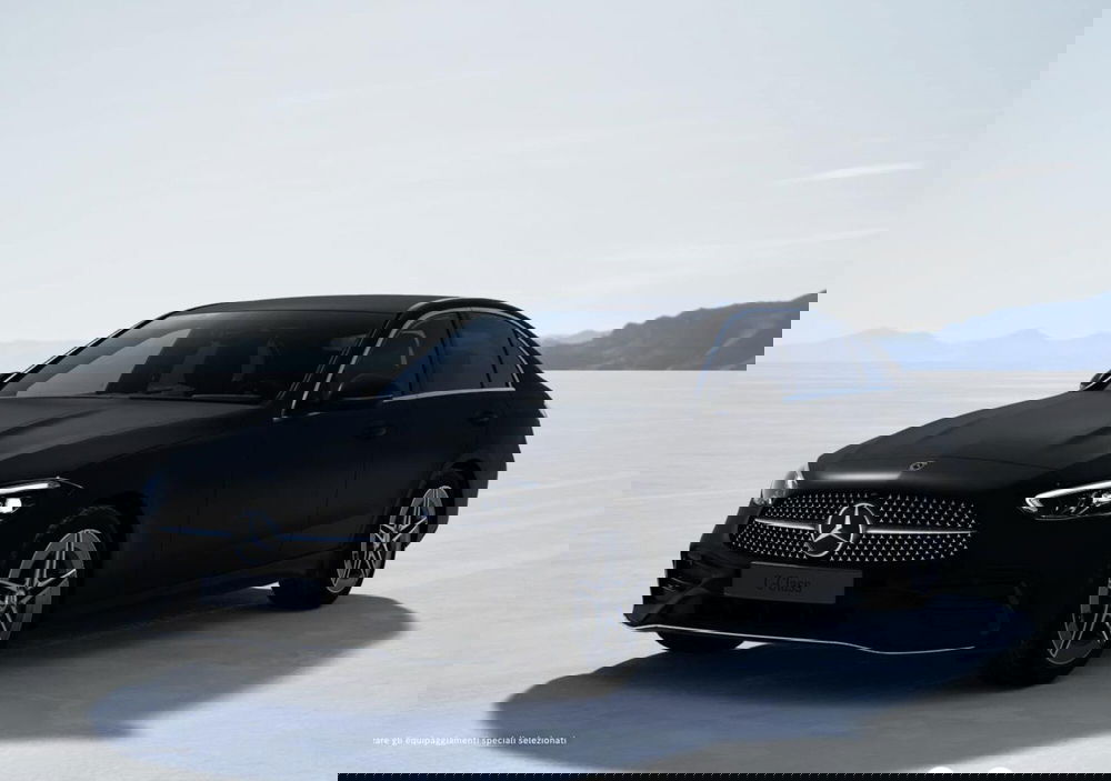 Mercedes-Benz Classe C nuova a Bergamo (3)