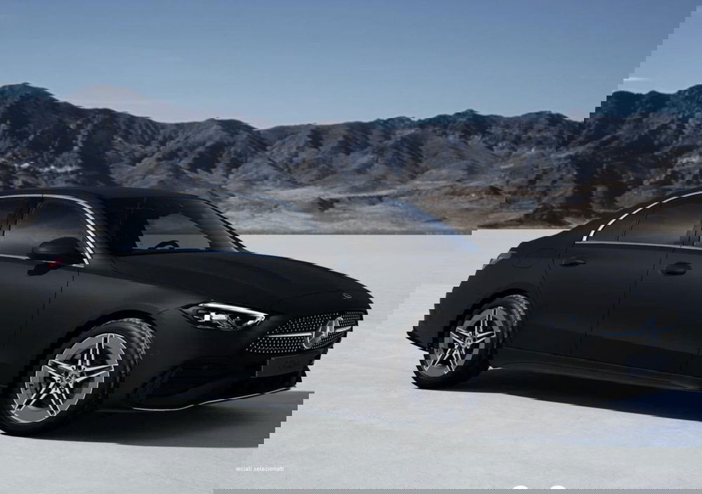 Mercedes-Benz Classe C nuova a Bergamo (4)