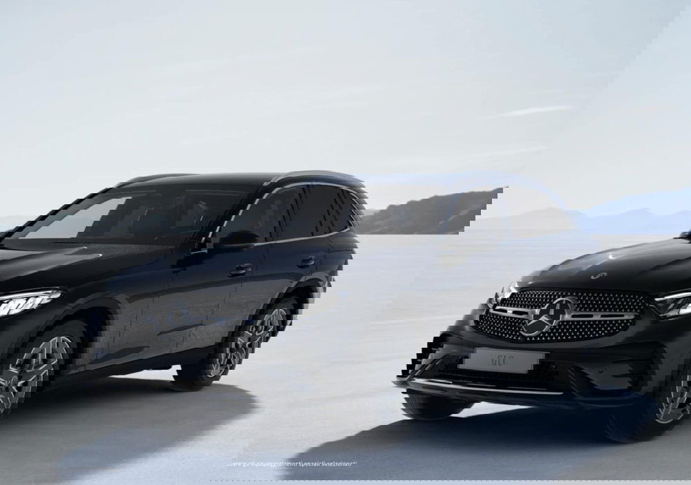 Mercedes-Benz GLC nuova a Bergamo (3)