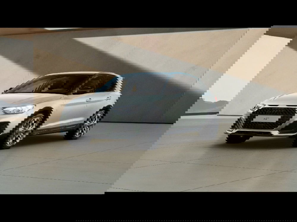 Audi A1 allstreet nuova a Livorno