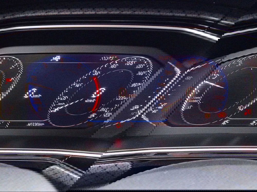 Volkswagen T-Cross usata a Livorno (7)