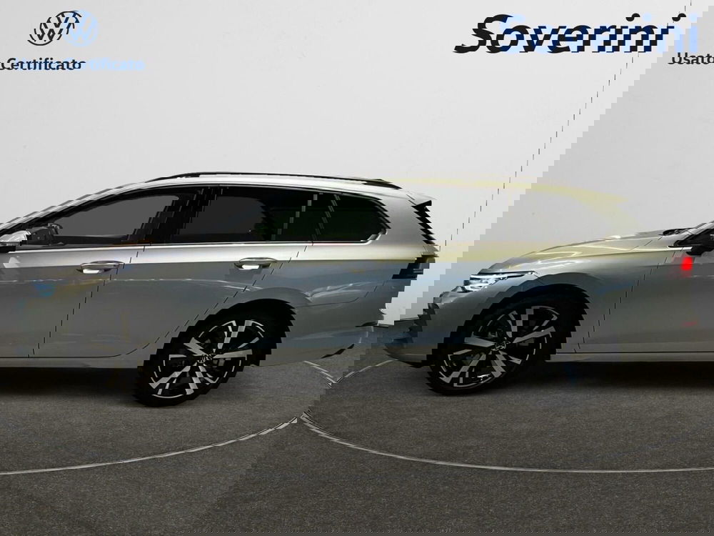 Volkswagen Golf Variant nuova a Bologna (3)