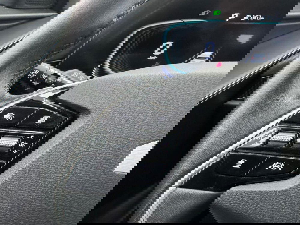 Kia Niro usata a Como (13)