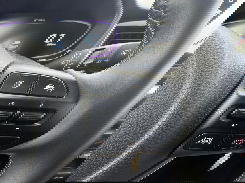 Kia Stonic usata a Como (11)