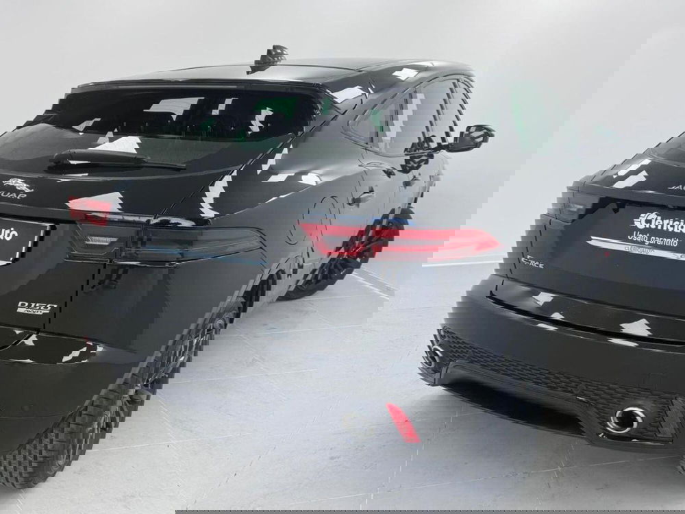 Jaguar E-Pace usata a Como (2)