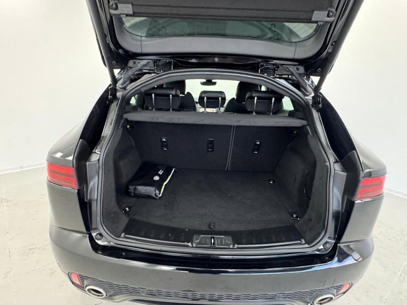 Jaguar E-Pace usata a Como (20)