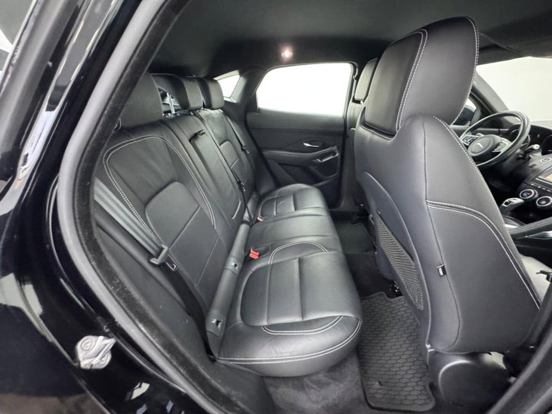 Jaguar E-Pace usata a Como (5)