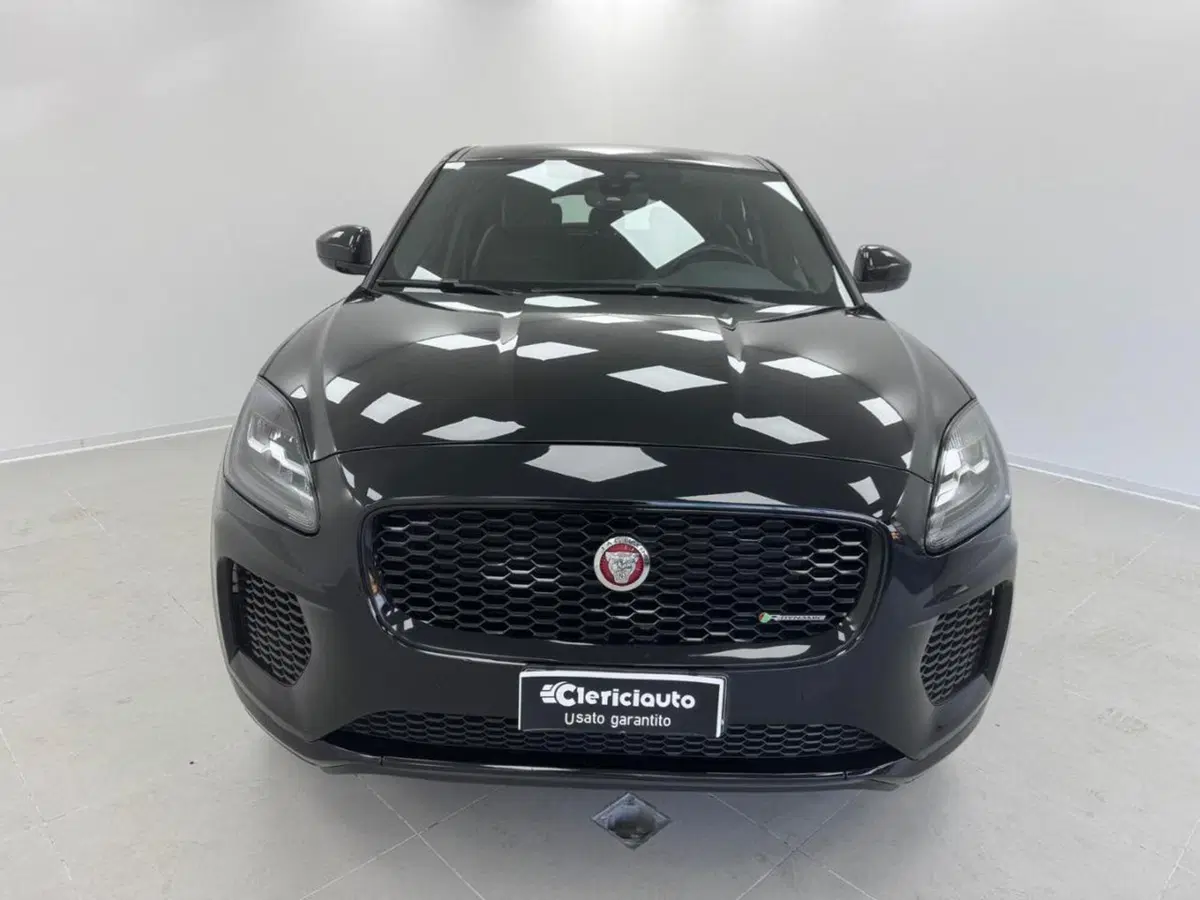 Jaguar E-Pace usata a Como (6)