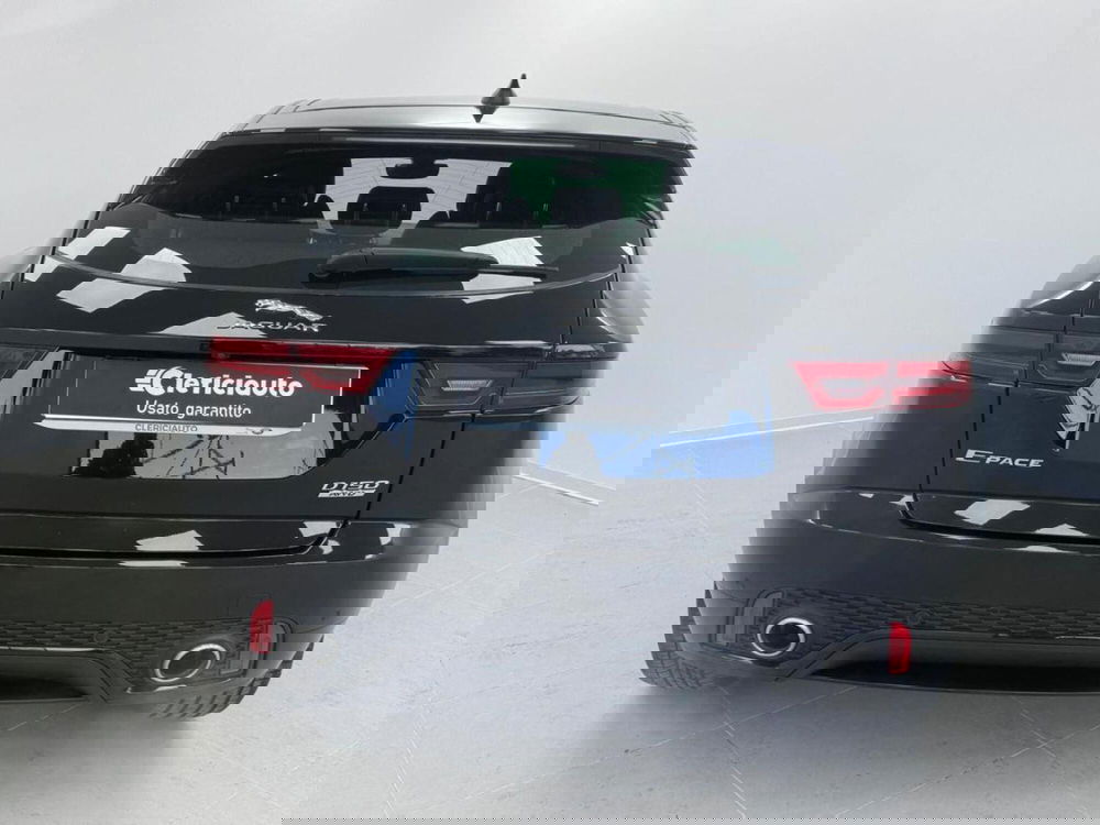 Jaguar E-Pace usata a Como (7)