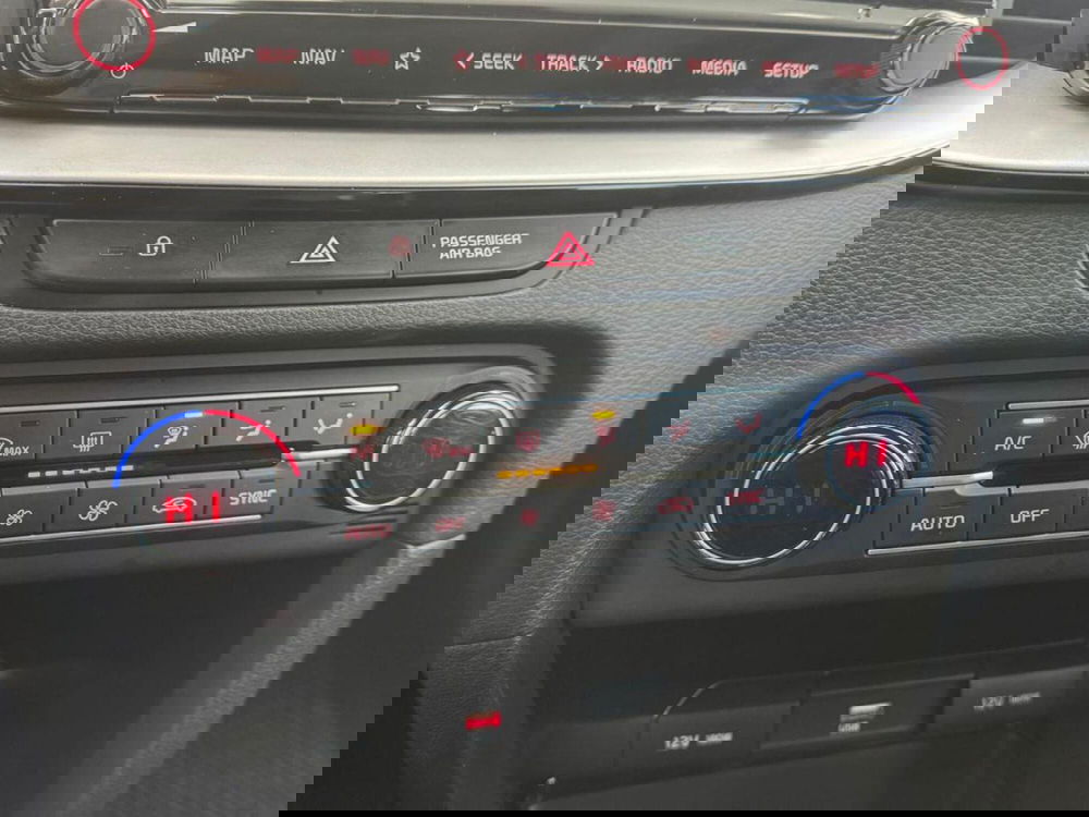 Kia XCeed usata a Como (18)