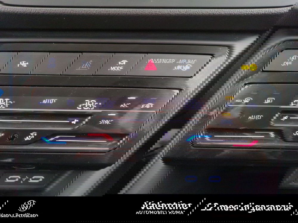 Volkswagen T-Cross usata a Roma (17)