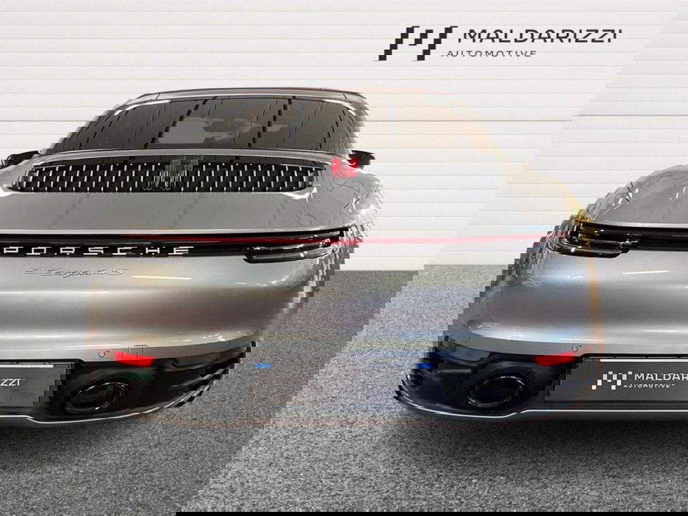 Porsche 911 Cabrio usata a Bari (3)