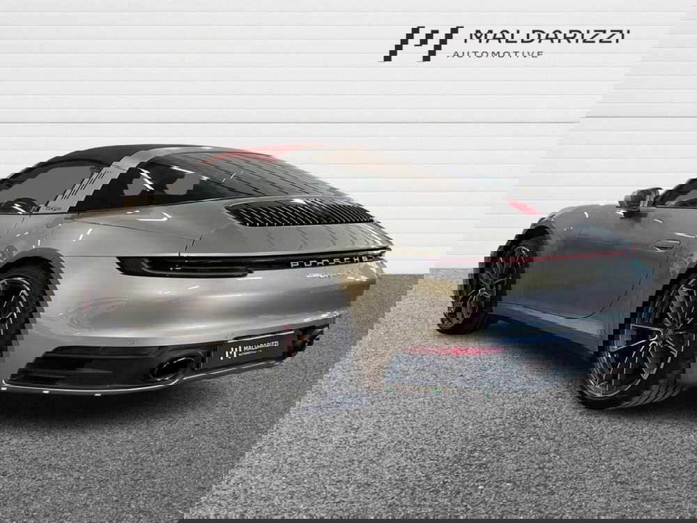 Porsche 911 Cabrio usata a Bari (4)