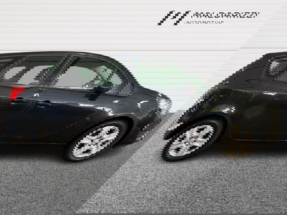 Opel Meriva usata a Bari (5)