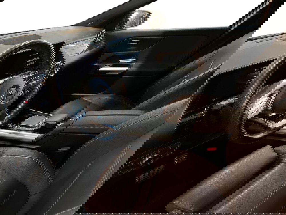 Mercedes-Benz GLA SUV usata a Bari (10)