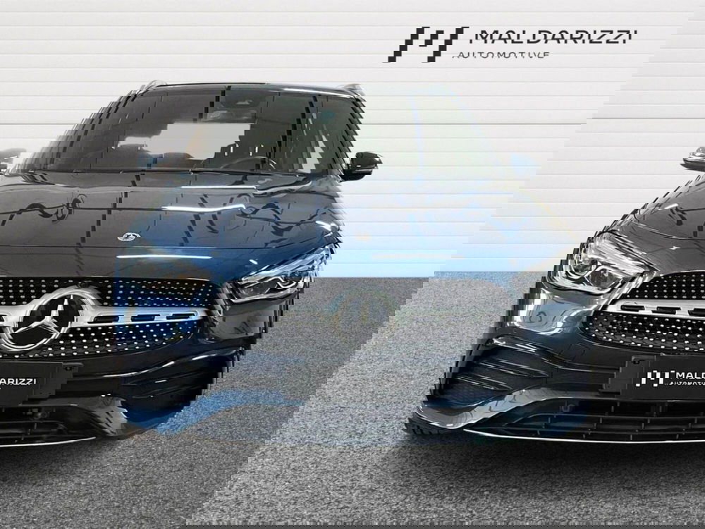 Mercedes-Benz GLA SUV usata a Bari (2)