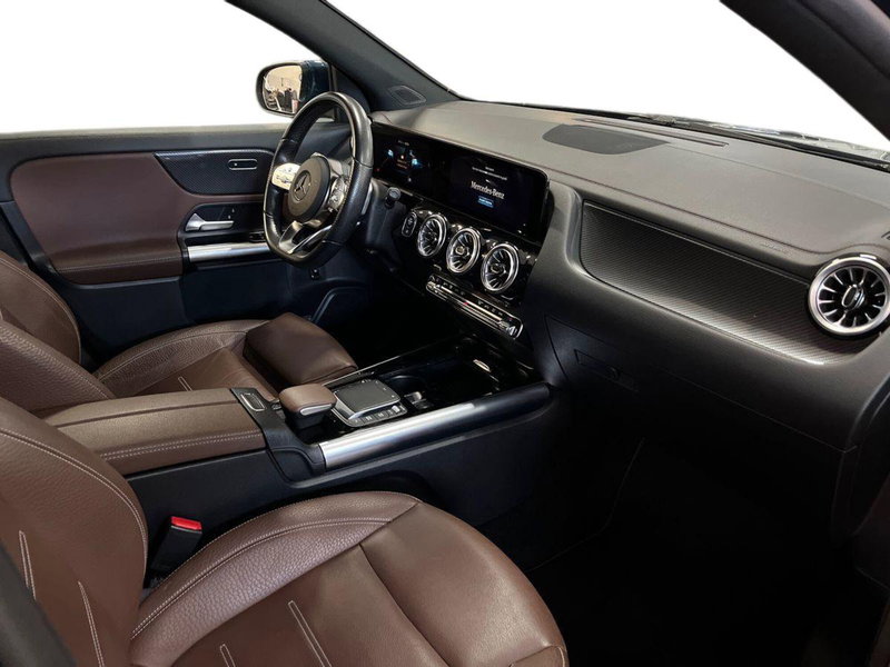 Mercedes-Benz GLA SUV usata a Bari (9)