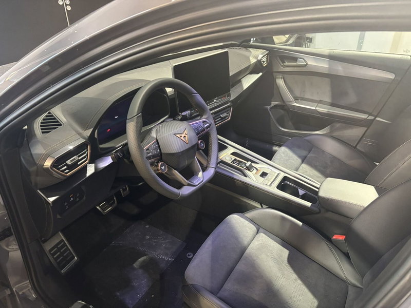 Cupra Leon Station Wagon nuova a Ferrara (9)