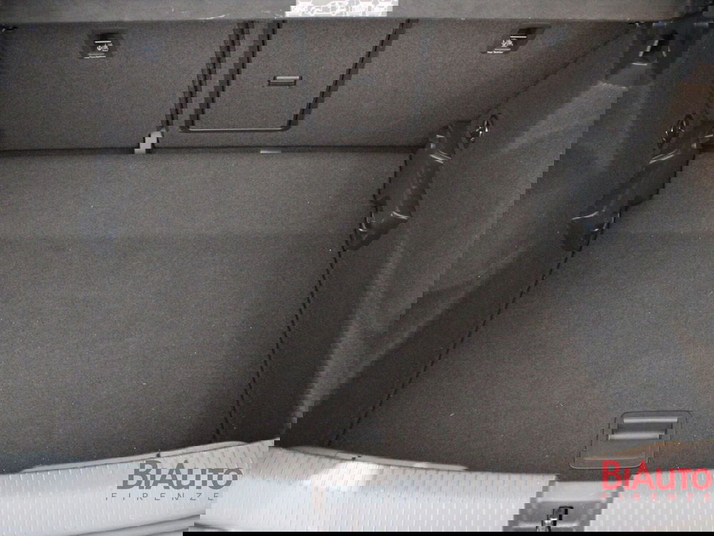 Volkswagen T-Roc usata a Firenze (8)