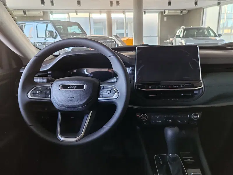 Jeep Compass nuova a Pisa (12)