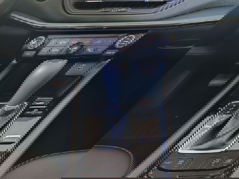 Jeep Compass nuova a Pisa (14)