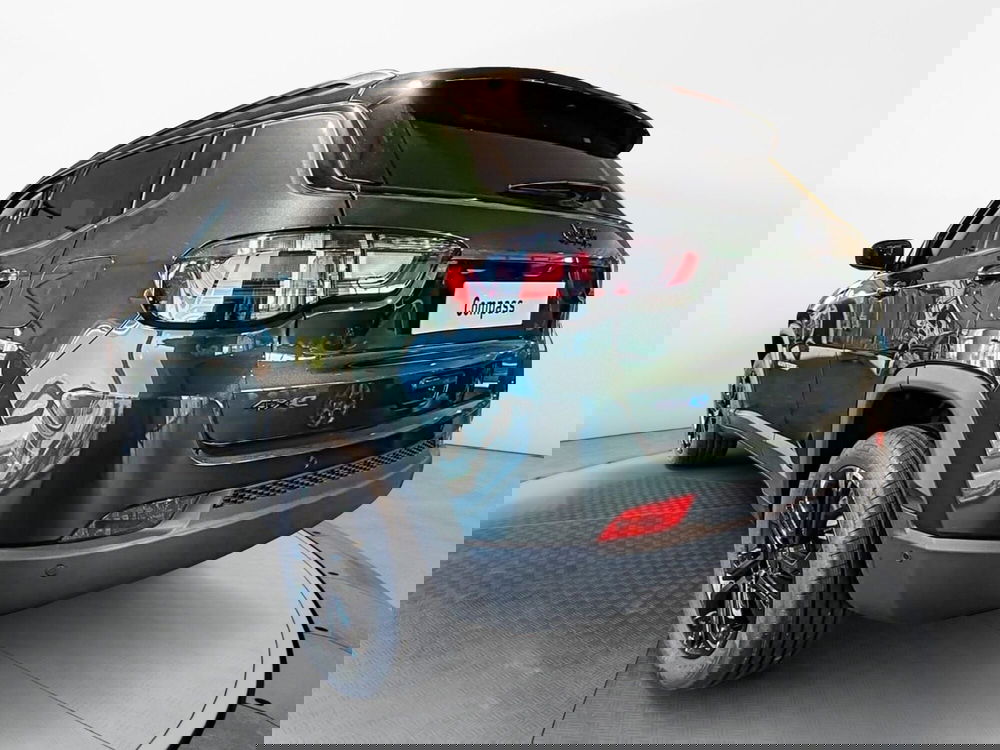 Jeep Compass nuova a Pisa (7)