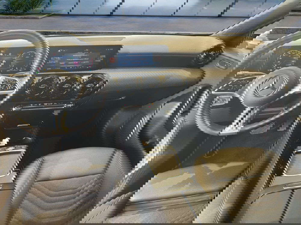 Mercedes-Benz Classe A usata a Cosenza (14)
