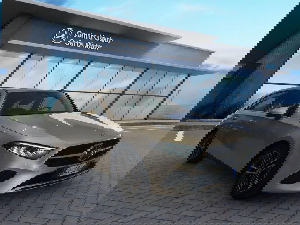 Mercedes-Benz Classe A usata a Cosenza (8)