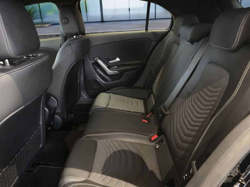 Mercedes-Benz Classe A usata a Cosenza (13)