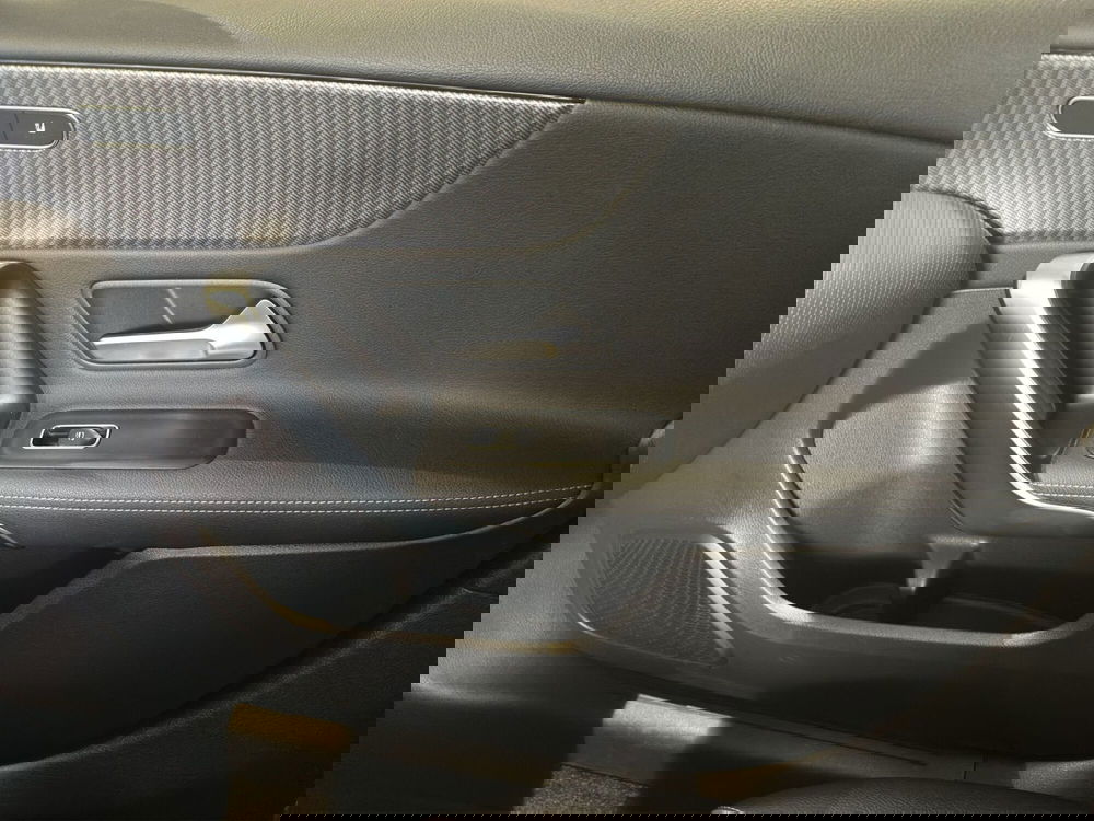 Mercedes-Benz Classe A usata a Cosenza (17)