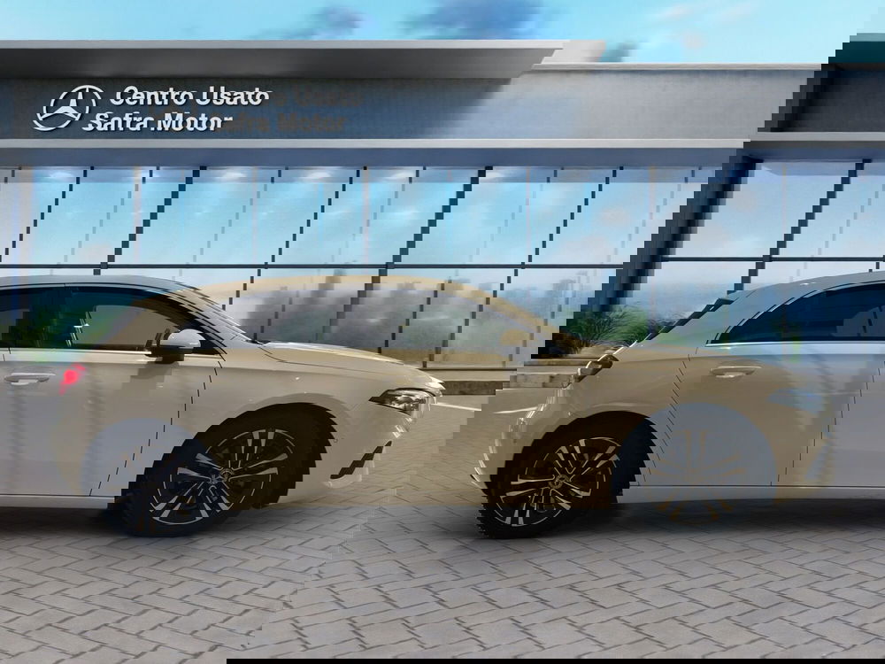 Mercedes-Benz Classe A usata a Cosenza (7)